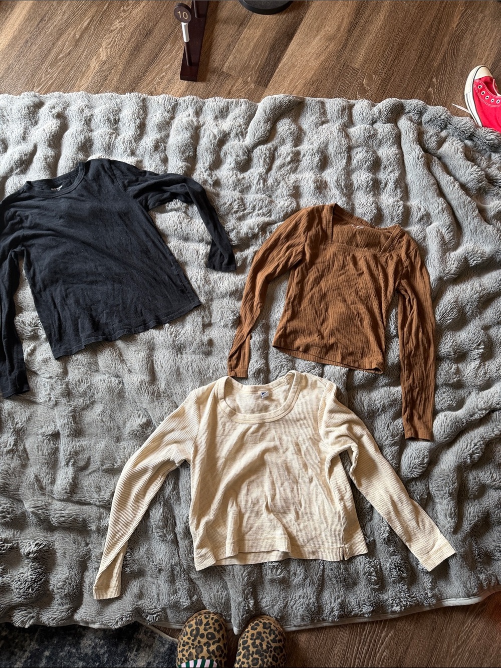 Old Navy Bundle of 3 Long Sleeve Tops